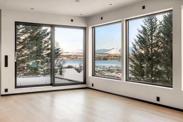 aluminum sliding glass door